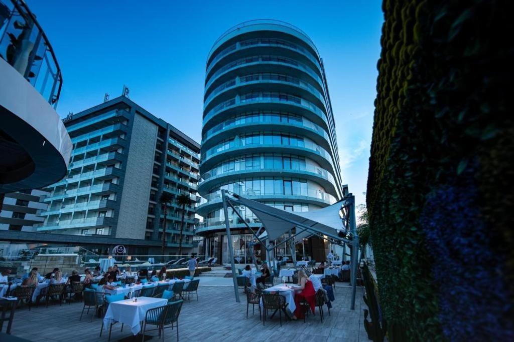 White Tower Mamaia Prestige Apartments Exterior foto